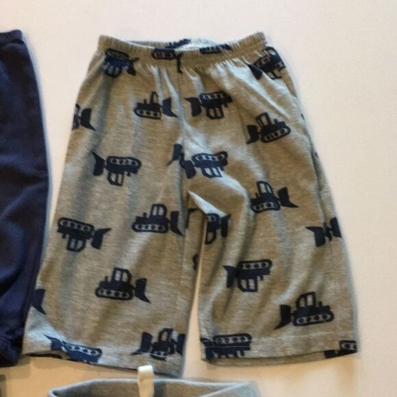 Carter’s Lot Of 5 pants and pajamas 12m boys - Picture 4 of 8